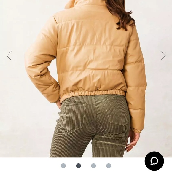 Cropped puffer jackets - Picture 2 of 4